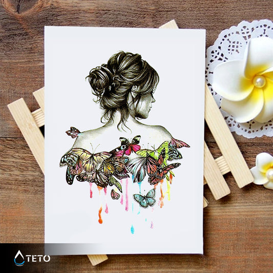Retrato de una mujer con mariposas