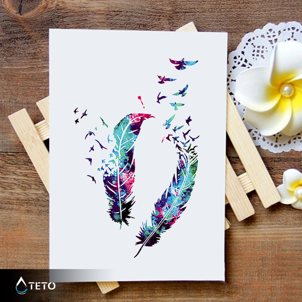 Pluma con pájaros de colores - set