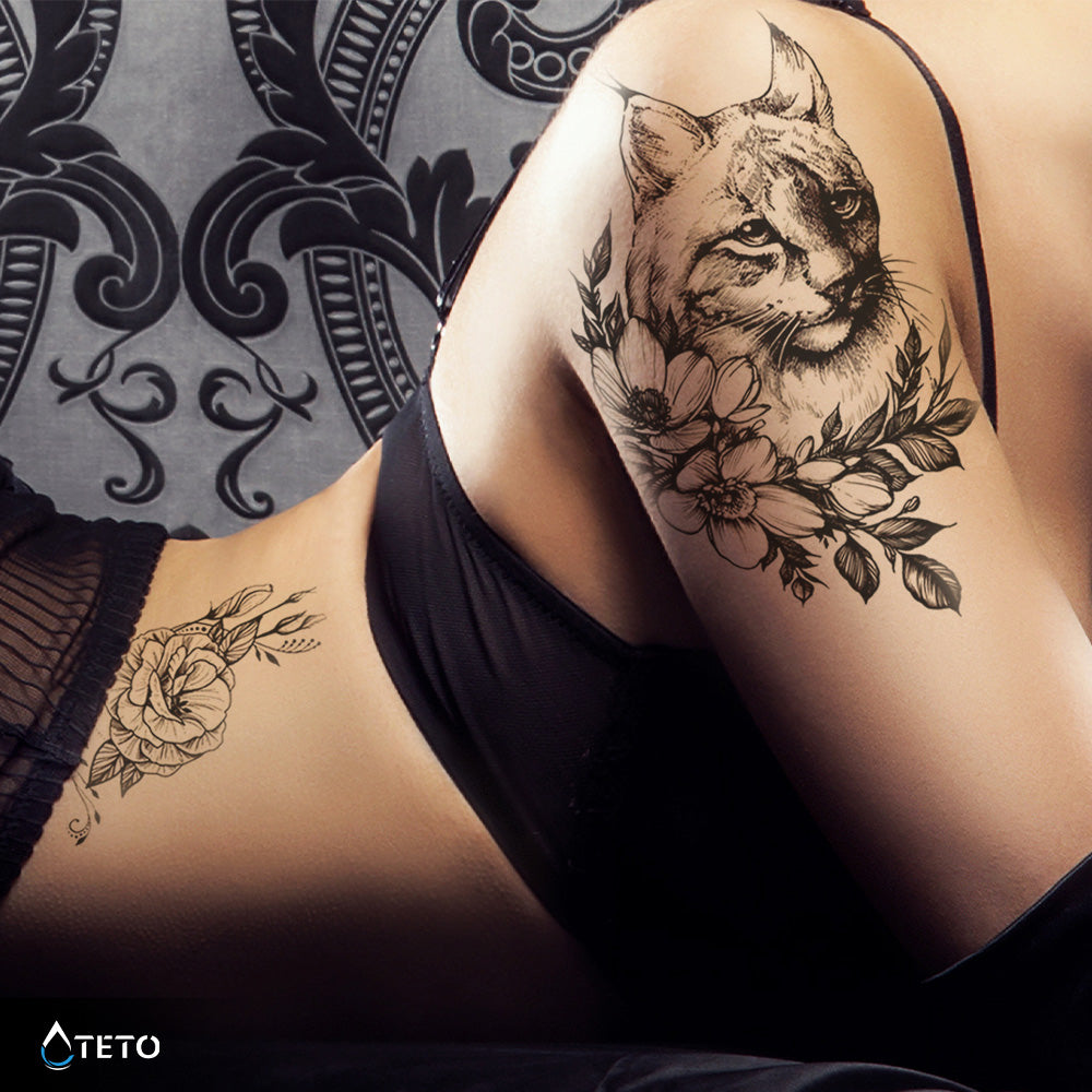 Lince con una flor