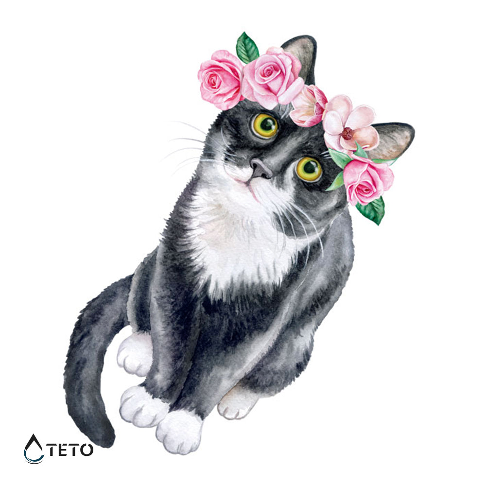 Gato con flores