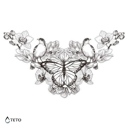 Mariposa con pájaros y flores